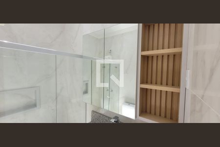 Casa de condomínio à venda com 105m², 3 quartos e 2 vagasBanheiro da Suíte 2