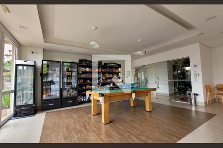 Apartamento à venda com 74m², 2 quartos e 2 vagas Apartamento à venda com 74m², 2 quartos e 2 vagasMercado