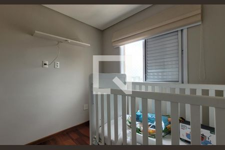 Quarto de apartamento à venda com 2 quartos, 74m² em Campestre, Santo André