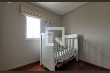 Quarto de apartamento à venda com 2 quartos, 74m² em Campestre, Santo André