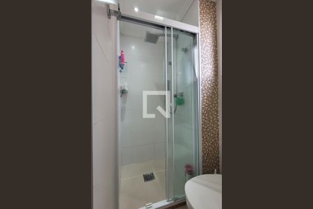 Apartamento à venda com 74m², 2 quartos e 2 vagas Apartamento à venda com 74m², 2 quartos e 2 vagasBanheiro da suíte