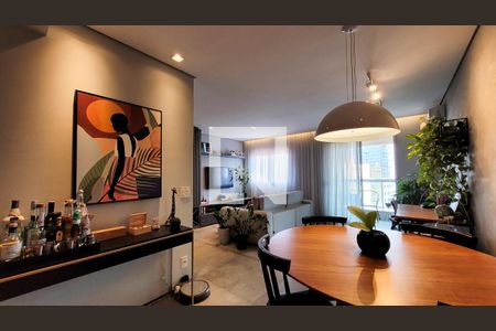Sala de apartamento à venda com 1 quarto, 61m² em Vila Itapura, Campinas