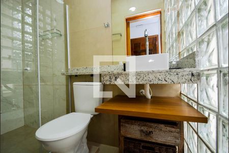 Banheiro de kitnet/studio para alugar com 1 quarto, 37m² em Vila Aprazível, Guarulhos
