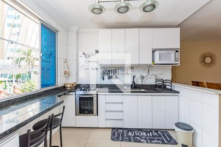 Apartamento à venda com 82m², 3 quartos e sem vagaCozinha