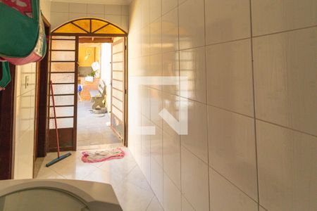 Casa à venda com 120m², 3 quartos e 2 vagasLavanderia