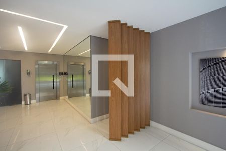 Apartamento para alugar com 250m², 4 quartos e 4 vagas Apartamento para alugar com 250m², 4 quartos e 4 vagasHall social