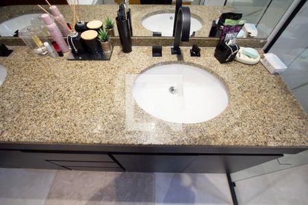 Apartamento para alugar com 250m², 4 quartos e 4 vagas Apartamento para alugar com 250m², 4 quartos e 4 vagasBanheiro da Suíte 4