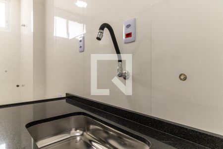 Apartamento à venda com 58m², 2 quartos e 1 vagaCozinha - Torneira