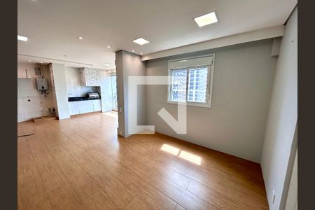 Sala de apartamento à venda com 1 quarto, 66m² em Jardim Flor da Montanha, Guarulhos