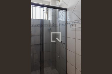 Banheiro de apartamento à venda com 1 quarto, 42m² em Camaquã, Porto Alegre
