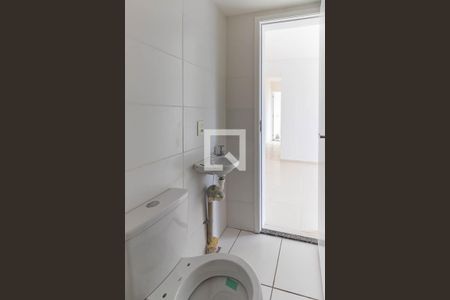 Apartamento para alugar com 55m², 2 quartos e 1 vaga Apartamento para alugar com 55m², 2 quartos e 1 vagaBanheiro