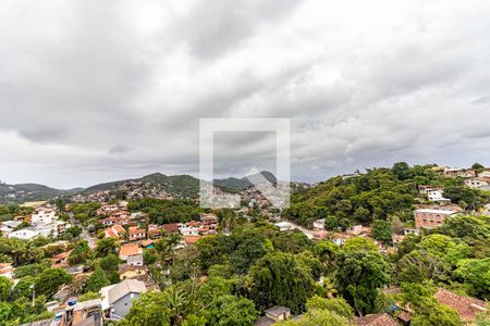 Vista Quarto 1 de apartamento para alugar com 2 quartos, 55m² em Badu, Niterói