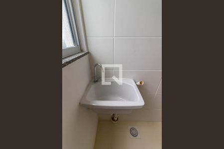 Apartamento para alugar com 55m², 2 quartos e 1 vaga Apartamento para alugar com 55m², 2 quartos e 1 vagaCozinha e Área de Serviço