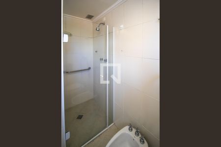 Apartamento para alugar com 154m², 4 quartos e 2 vagas Apartamento para alugar com 154m², 4 quartos e 2 vagasSuíte