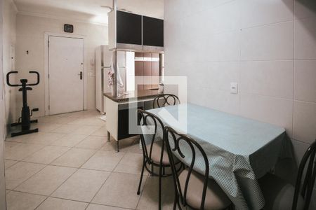 Apartamento para alugar com 154m², 4 quartos e 2 vagas Apartamento para alugar com 154m², 4 quartos e 2 vagasCozinha