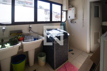 Apartamento para alugar com 154m², 4 quartos e 2 vagas Apartamento para alugar com 154m², 4 quartos e 2 vagasÁrea de Serviço