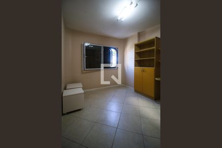 Apartamento para alugar com 154m², 4 quartos e 2 vagas Apartamento para alugar com 154m², 4 quartos e 2 vagasQuarto 3