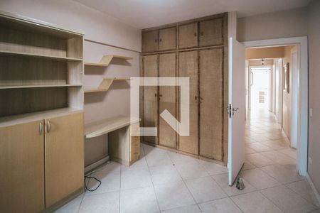 Apartamento para alugar com 154m², 4 quartos e 2 vagas Apartamento para alugar com 154m², 4 quartos e 2 vagasQuarto 3