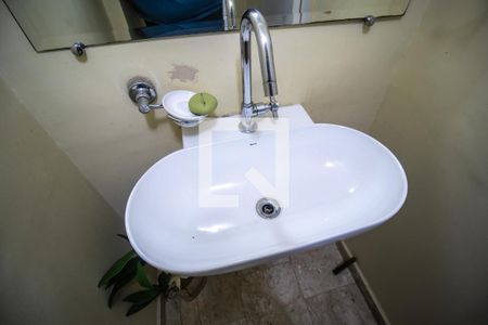 Apartamento para alugar com 154m², 4 quartos e 2 vagas Apartamento para alugar com 154m², 4 quartos e 2 vagasLavabo