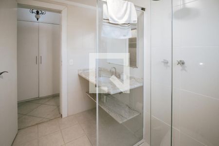 Apartamento para alugar com 154m², 4 quartos e 2 vagas Apartamento para alugar com 154m², 4 quartos e 2 vagasBanheiro Social