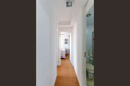 Corredor Quartos de apartamento à venda com 2 quartos, 52m² em Vila Guilherme, São Paulo