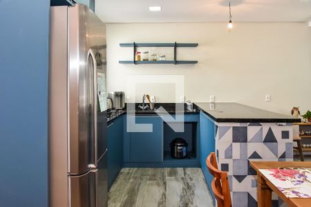 Casa à venda com 240m², 4 quartos e 2 vagasCozinha