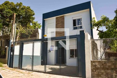 Casa à venda com 240m², 4 quartos e 2 vagasFachada