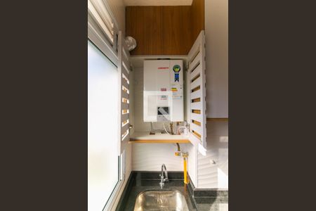 Apartamento à venda com 43m², 2 quartos e 1 vaga Apartamento à venda com 43m², 2 quartos e 1 vagaÁrea de Serviço