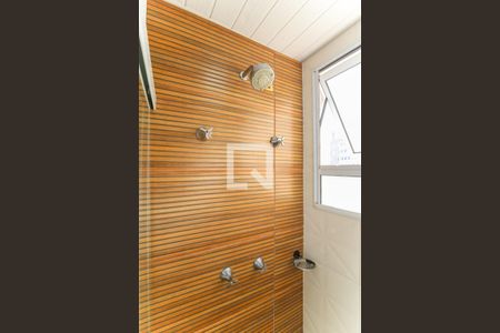 Apartamento à venda com 43m², 2 quartos e 1 vaga Apartamento à venda com 43m², 2 quartos e 1 vagaBanheiro