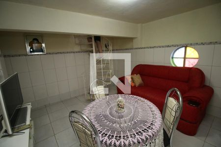 Sala 2 de apartamento à venda com 2 quartos, 66m² em Olaria, Rio de Janeiro