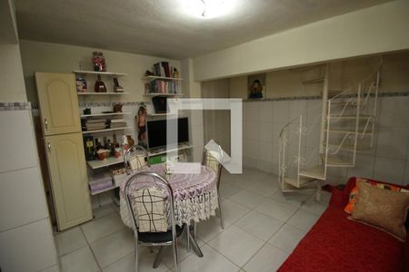 Sala 2 de apartamento à venda com 2 quartos, 66m² em Olaria, Rio de Janeiro