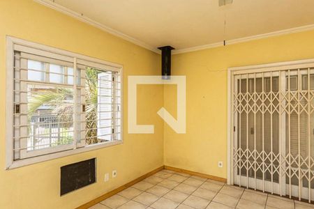 Sala de casa à venda com 2 quartos, 140m² em Jardim América, São Leopoldo