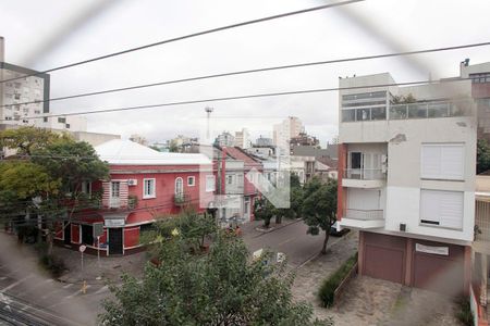 Quarto 1 Vista de apartamento para alugar com 2 quartos, 92m² em Rio Branco, Porto Alegre