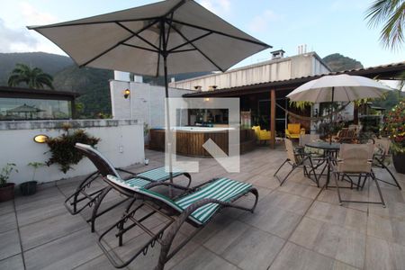 Apartamento à venda com 224m², 4 quartos e 2 vagasTerraço