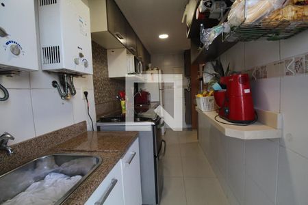Apartamento à venda com 224m², 4 quartos e 2 vagasCozinha e Área de Serviço