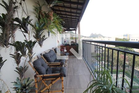 Apartamento à venda com 224m², 4 quartos e 2 vagasTerraço