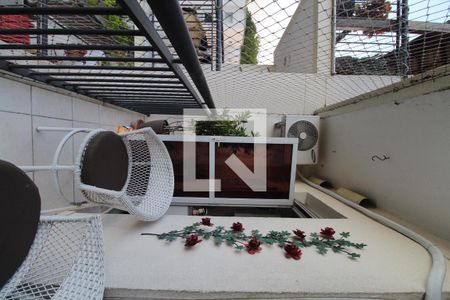 Apartamento à venda com 224m², 4 quartos e 2 vagasVaranda da Sala 1