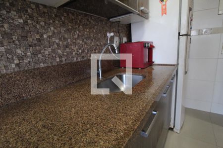 Apartamento à venda com 224m², 4 quartos e 2 vagasCozinha e Área de Serviço