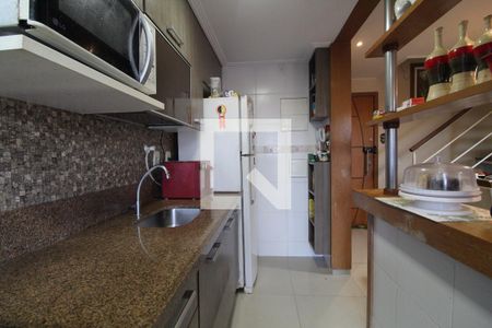 Apartamento à venda com 224m², 4 quartos e 2 vagasCozinha e Área de Serviço