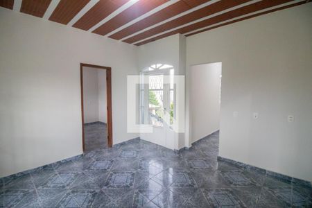 Sala de casa à venda com 3 quartos, 360m² em Pqe Betim Ind, Betim