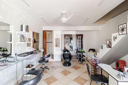 Casa à venda com 175m², 4 quartos e 2 vagasSalão