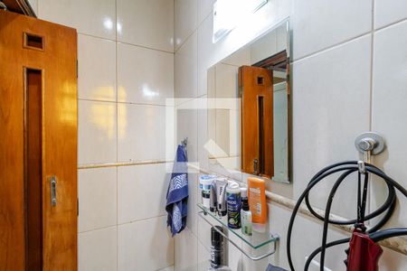 Casa à venda com 175m², 4 quartos e 2 vagasBanheiro da Suíte