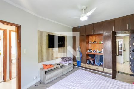 Casa à venda com 175m², 4 quartos e 2 vagasSuíte