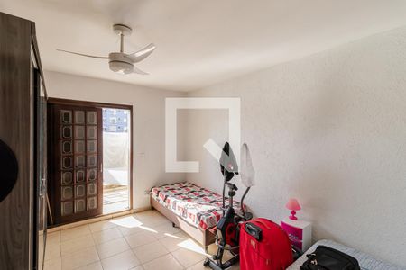 Casa à venda com 175m², 4 quartos e 2 vagasQuarto 3