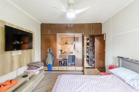 Casa à venda com 175m², 4 quartos e 2 vagasSuíte