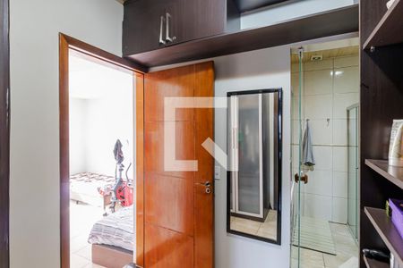 Casa à venda com 175m², 4 quartos e 2 vagasCloset da suíte