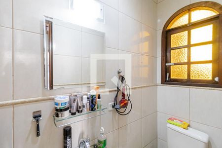 Casa à venda com 175m², 4 quartos e 2 vagasBanheiro da Suíte