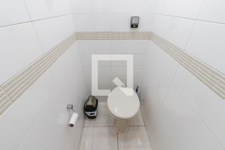 Casa à venda com 175m², 4 quartos e 2 vagasBanheiro de serviço