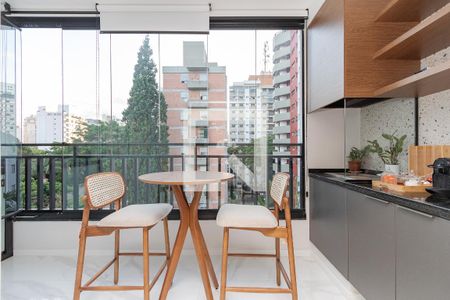 Varanda de apartamento à venda com 2 quartos, 75m² em Campo Belo, São Paulo