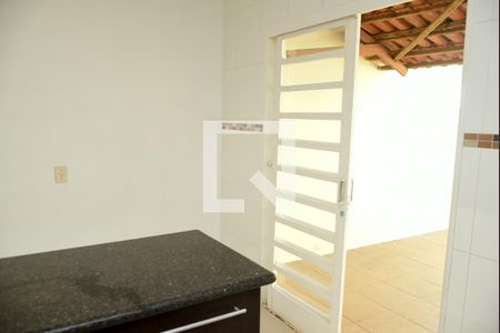 Casa de condomínio para alugar com 99m², 2 quartos e 1 vagaCozinha